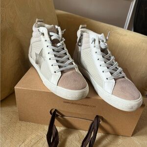 Vintage Havana Beige and White Star Sneakers